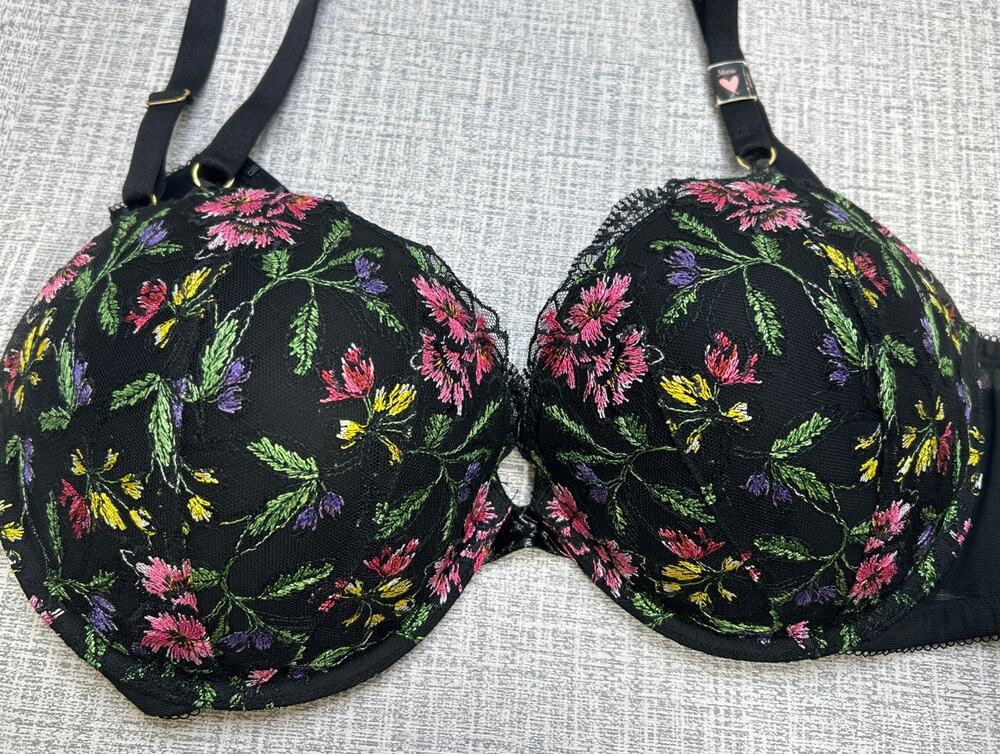 Victoria's Secret Bra Very Sexy Push Up Black Floral Embroidered New 36DD